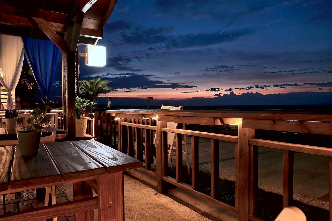 sunset, restaurant, beach house, view, scenic, house, landscape, resort, architecture, palm tree, scenery, nature, tourism, relax, romantic, sky, outdoor